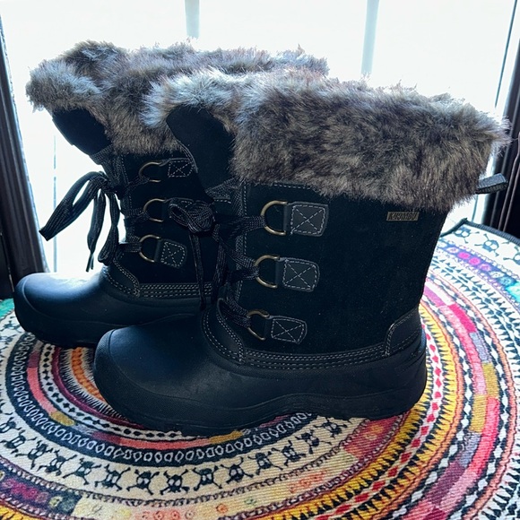 New Khombu Women's The Slope Winter Snow Boots, Size 8 - Picture 6 of 9